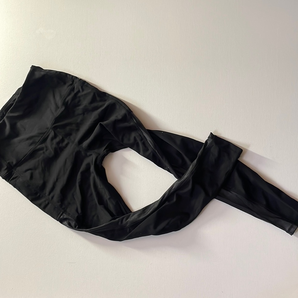 BSP leggings, size medium, Capri length